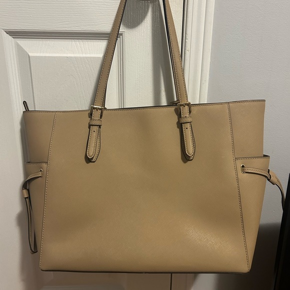 Michael Kors Tan Leather Tote Bag - Picture 2 of 2